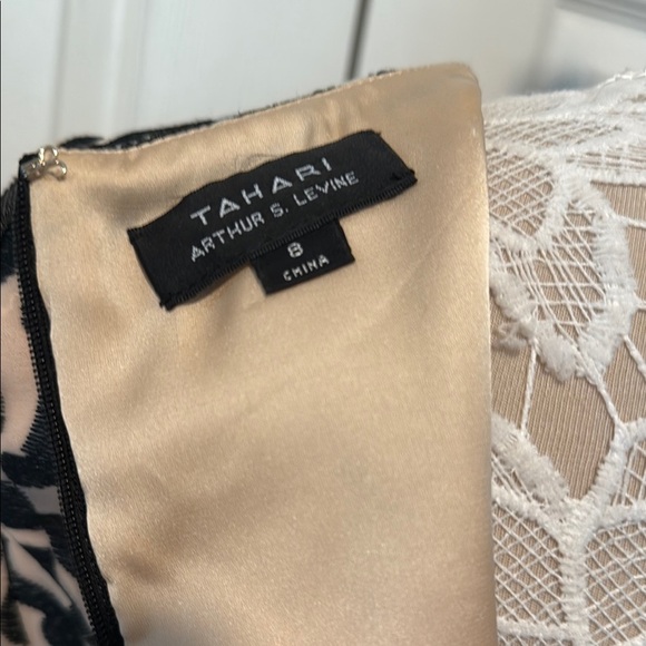 Tahari Arthur S. Levine Black and Cream Mini Cocktail Dress 8 - Picture 9 of 15